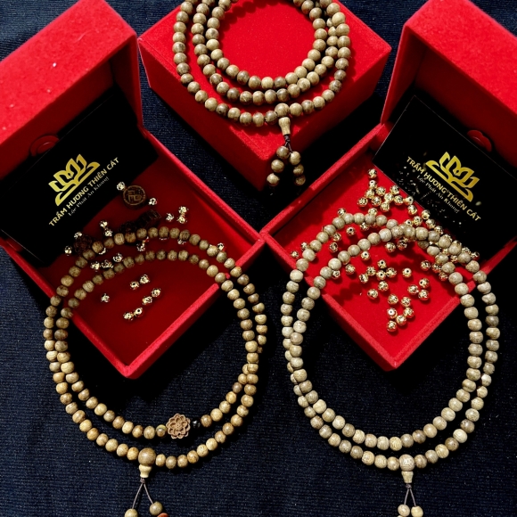 Vòng Trầm Hương 108