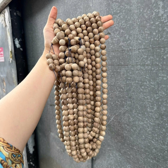 VÒNG TRẦM 14L - 108 Hạt 