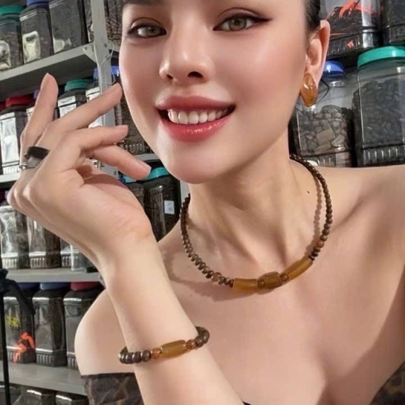 Dây chuyền nữ