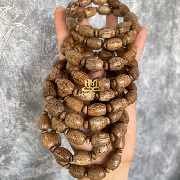 Vòng tay trầm hương nam 006