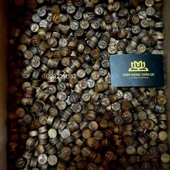 CÁC LOẠI CHARM TRẦM HƯƠNG